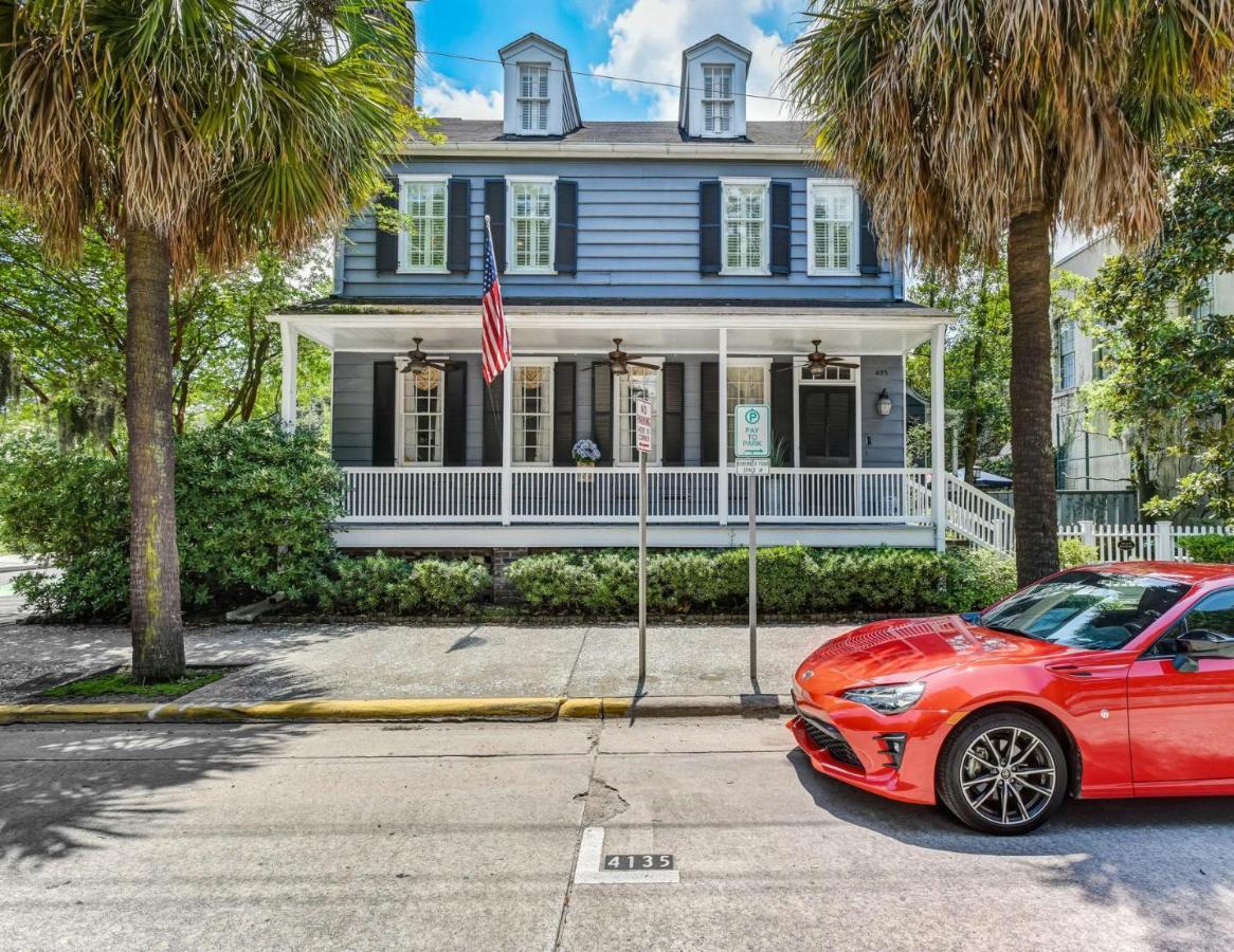 Spanish Moss Inn Savannah Exterior photo